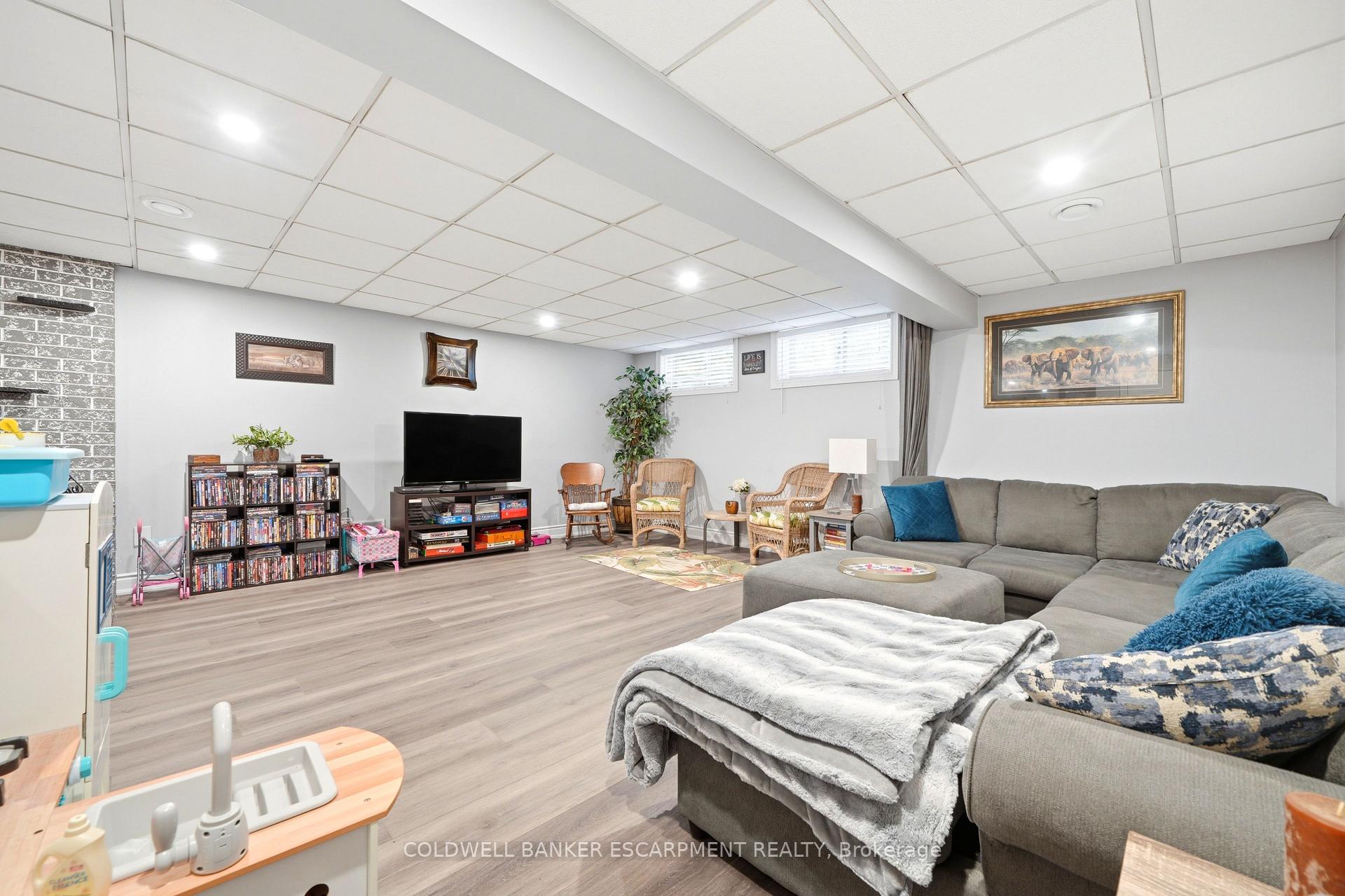 Photo 34 of 213449 Baseline Road S, Hanover — HOMEH