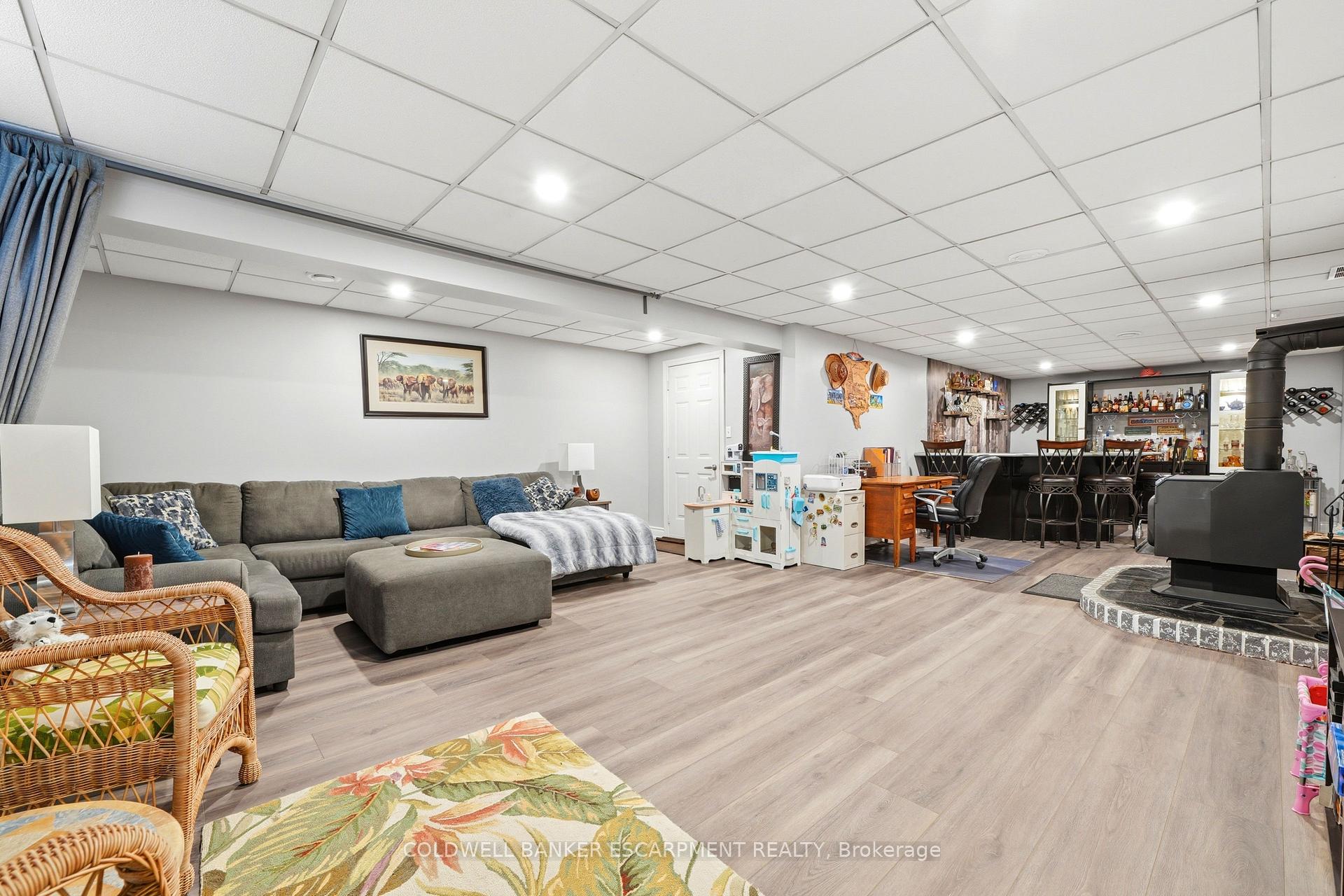 Photo 35 of 213449 Baseline Road S, Hanover — HOMEH