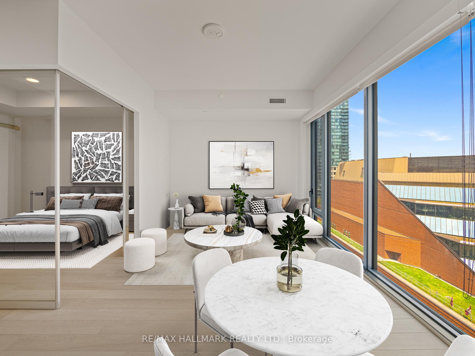 Photo 9 of Unit 1007, 8 Cumberland Street, Toronto, The Annex — HOMEH