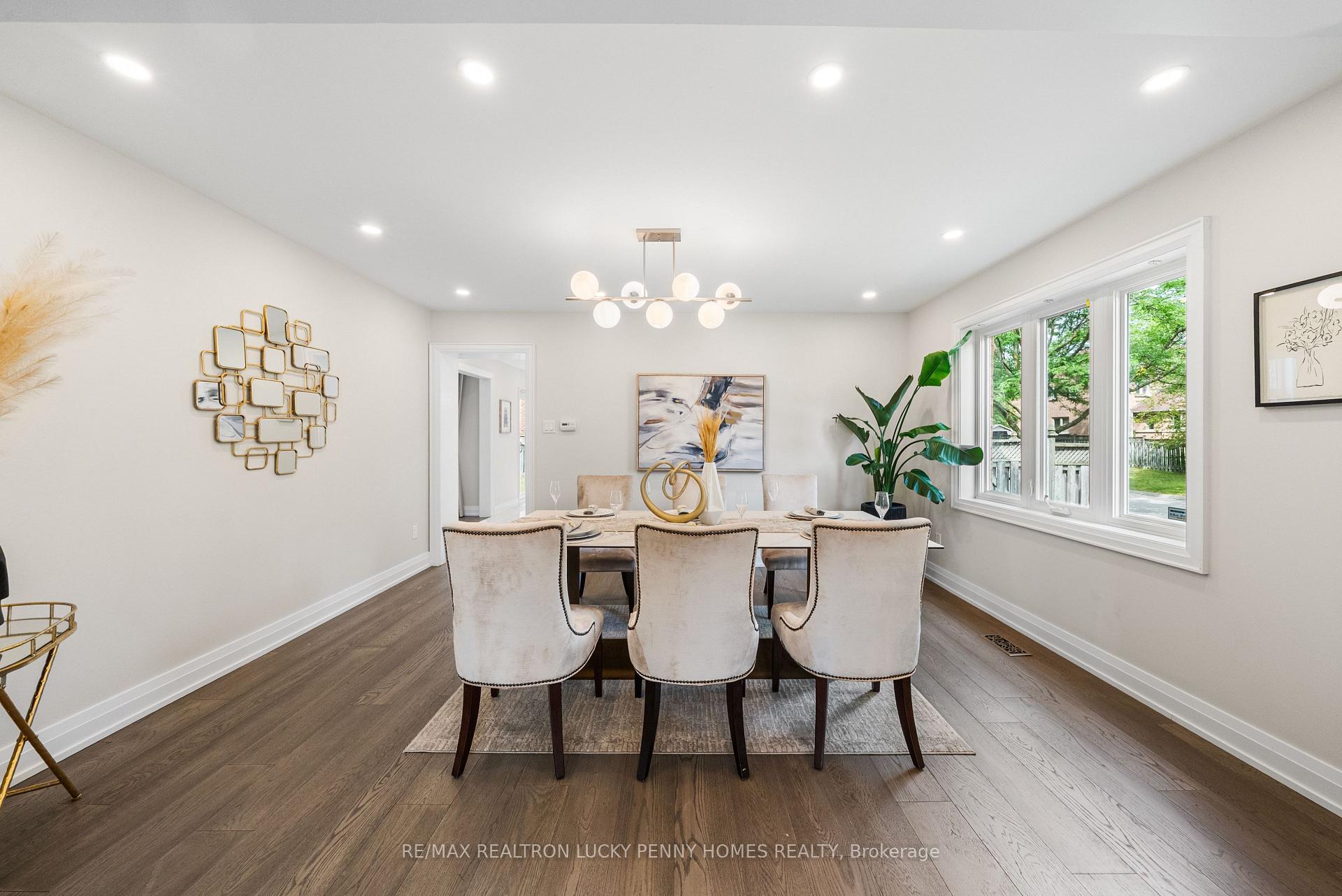 Photo 8 of 6 Pilgrim Drive, Markham, Cachet — HOMEH