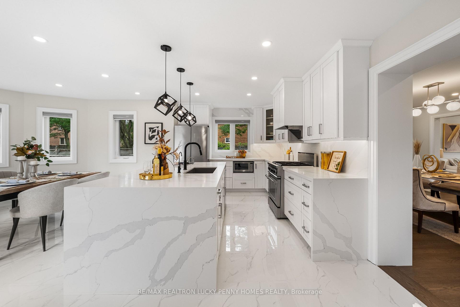 Photo 11 of 6 Pilgrim Drive, Markham, Cachet — HOMEH