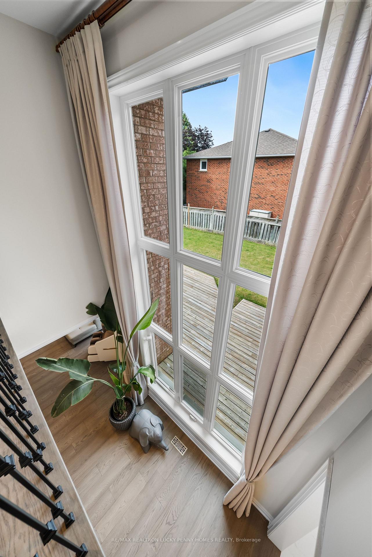 Photo 19 of 6 Pilgrim Drive, Markham, Cachet — HOMEH