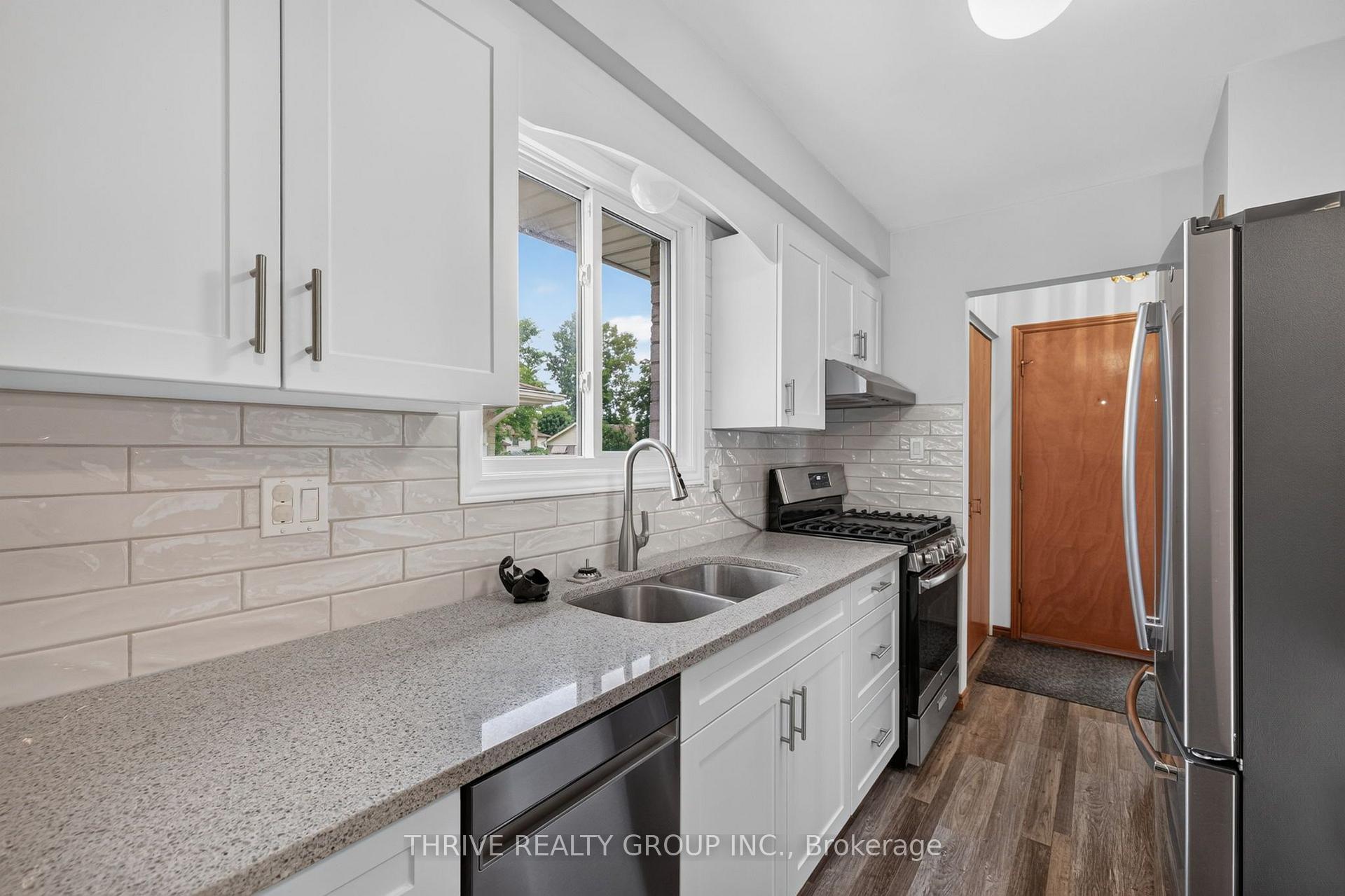 Photo 17 of 1121 Gatewood Road, London, East A — HOMEH