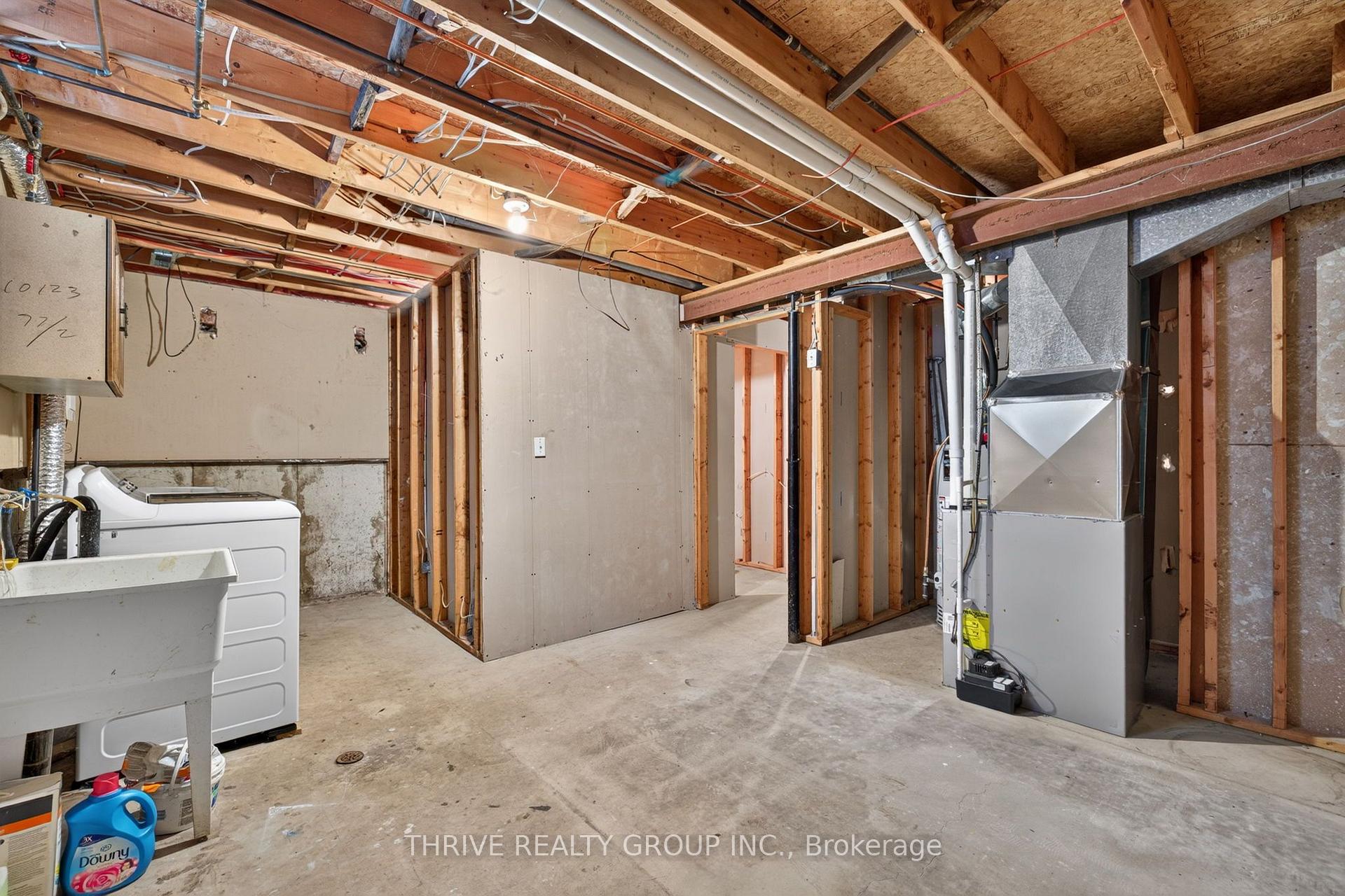 Photo 38 of 1121 Gatewood Road, London, East A — HOMEH