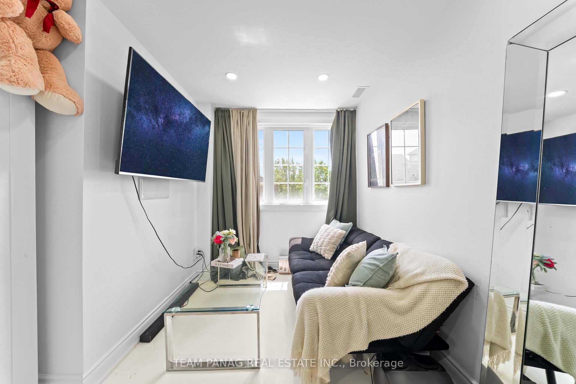 Photo 34 of 64 Clearfield Drive, Brampton, Bram East — HOMEH