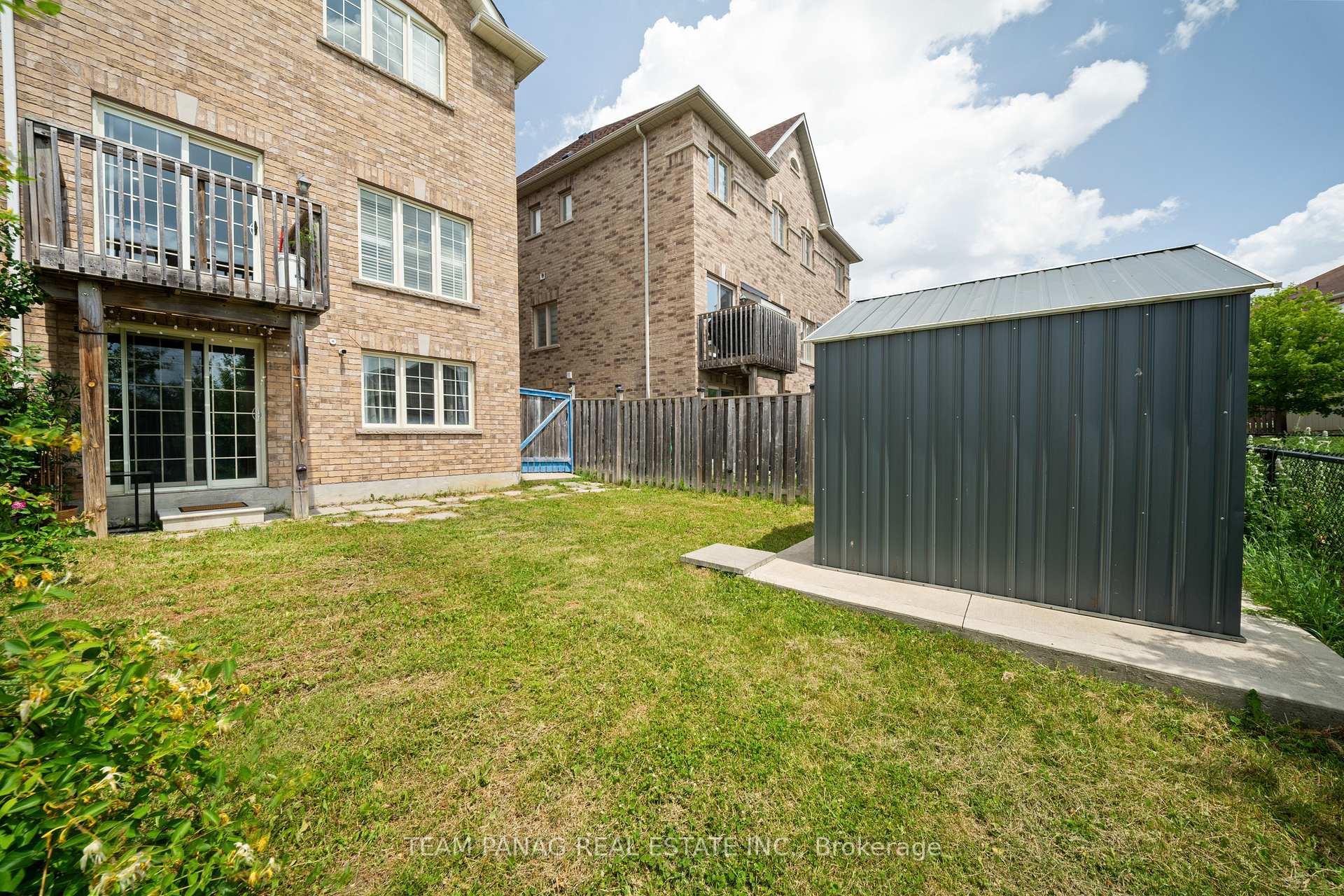 Photo 38 of 64 Clearfield Drive, Brampton, Bram East — HOMEH
