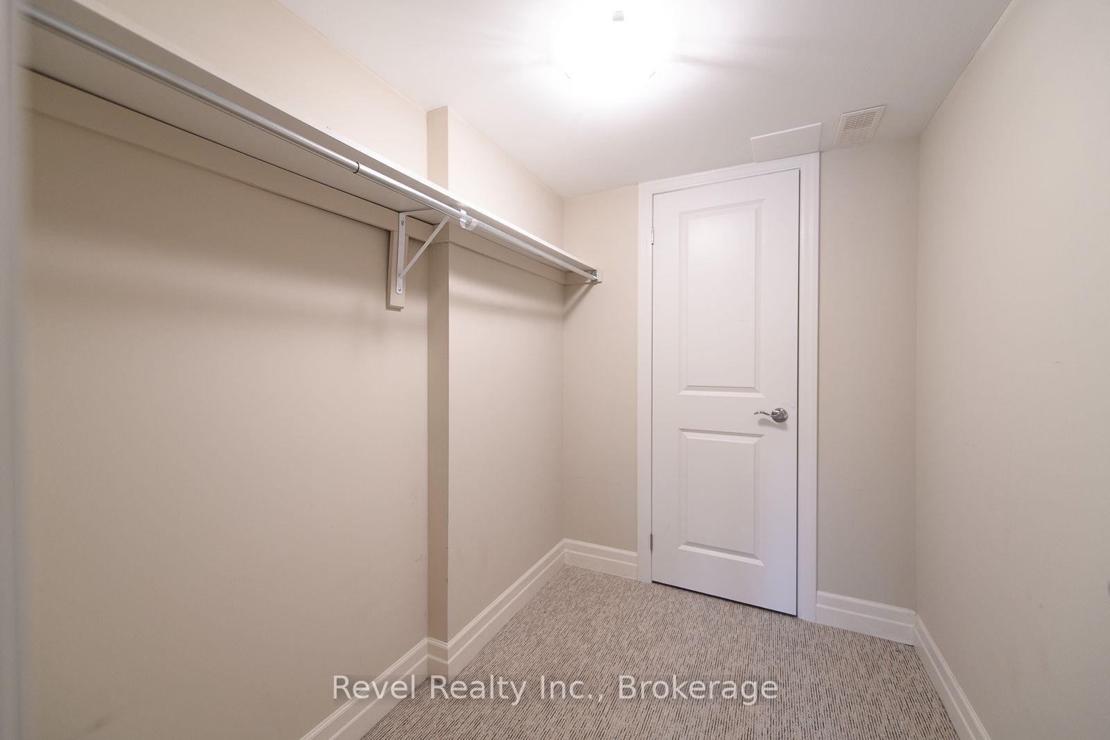 Photo 13 of Unit 4, 4-64 RIVER RD EAST River Road E, Wasaga Beach — HOMEH