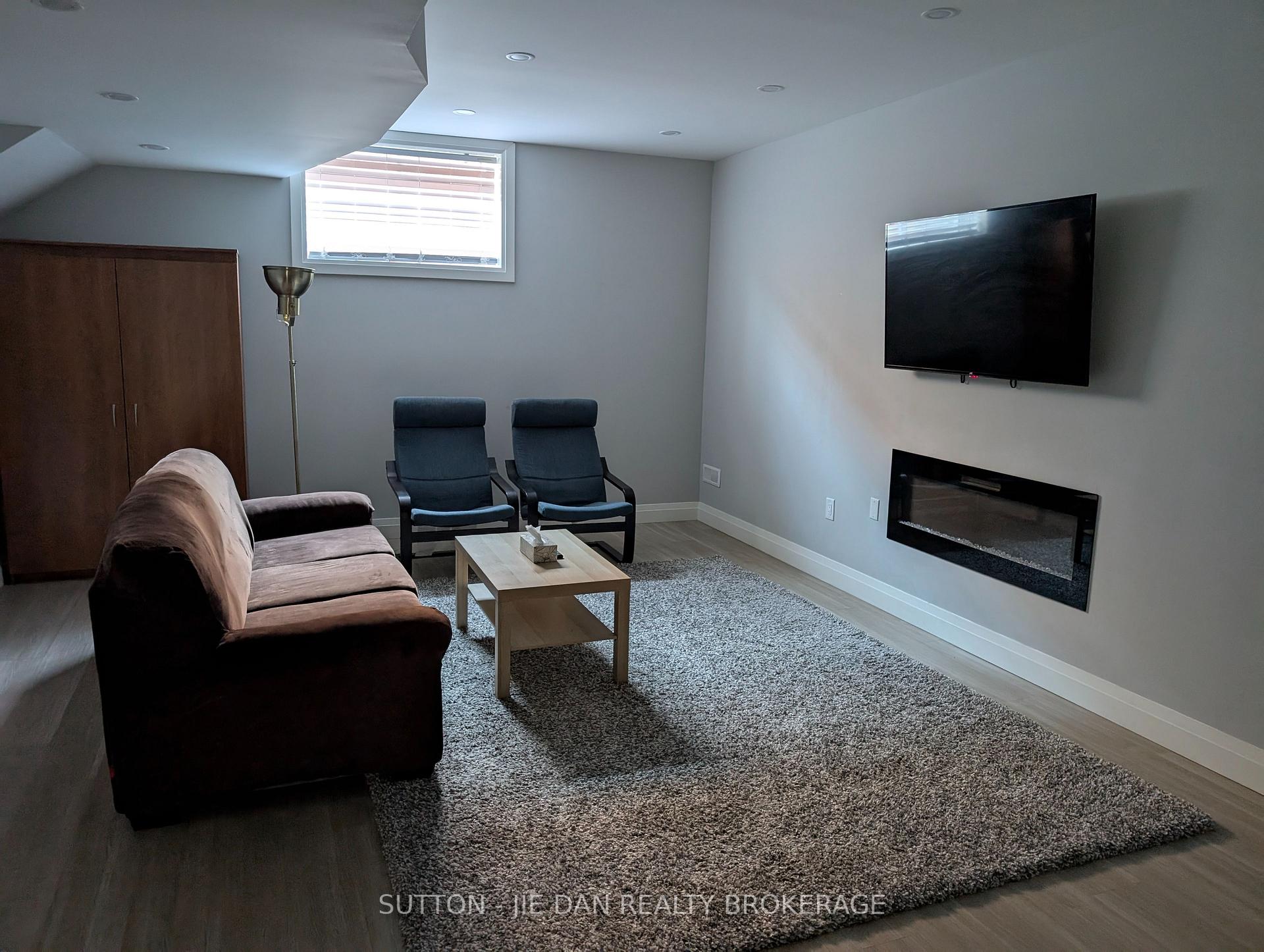 Photo 26 of 98 Locky Lane, Middlesex Centre, Kilworth — HOMEH