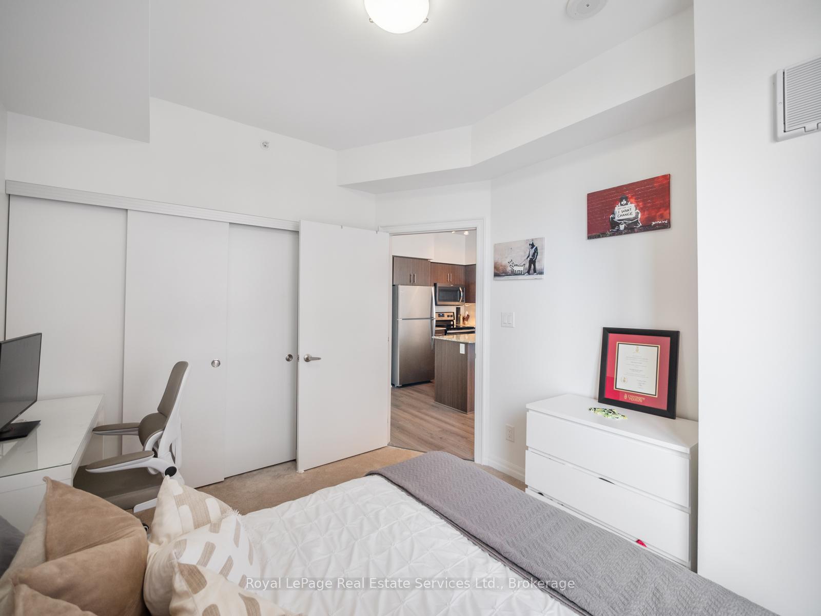Photo 9 of Unit 709, 111 Worsley Street, Barrie, City Centre — HOMEH