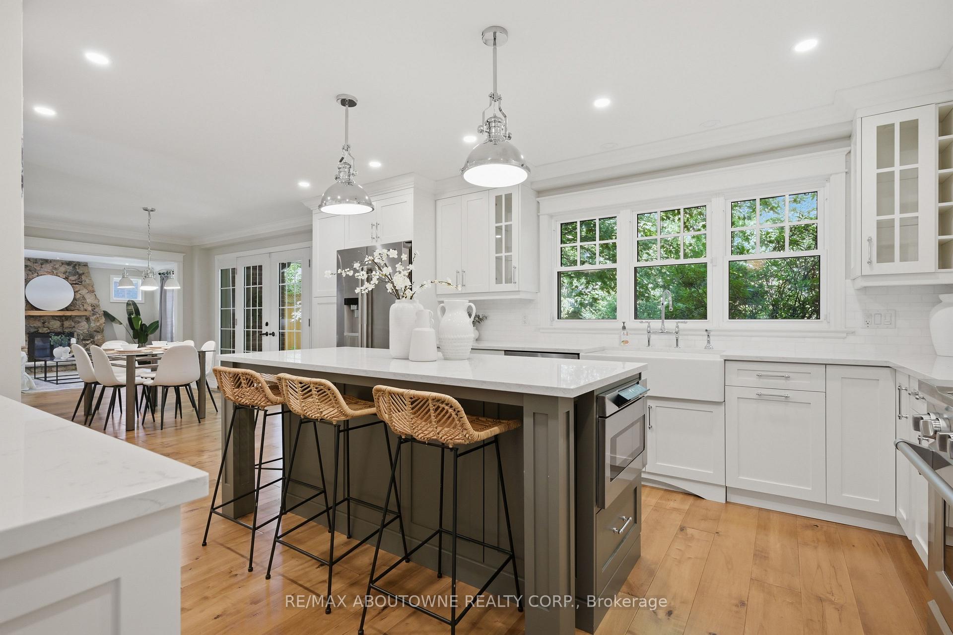 Photo 12 of 485 Coleen Drive, Oakville, Morrison — HOMEH
