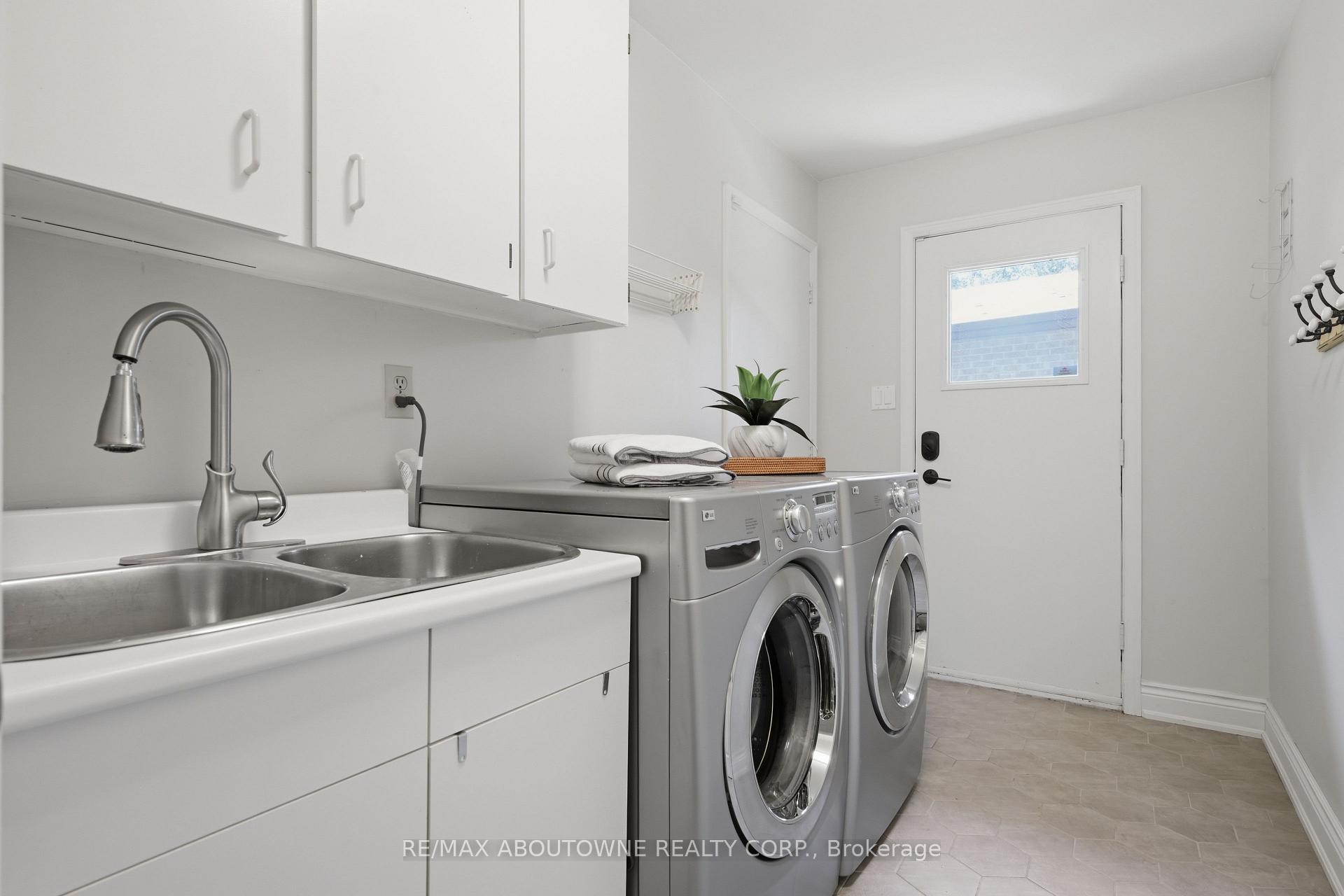 Photo 16 of 485 Coleen Drive, Oakville, Morrison — HOMEH