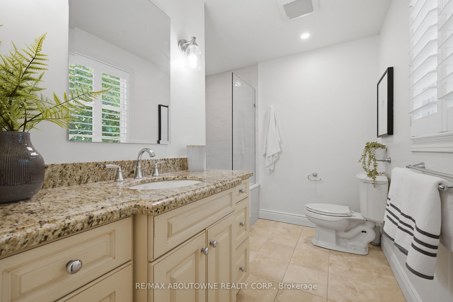 Photo 24 of 485 Coleen Drive, Oakville, Morrison — HOMEH