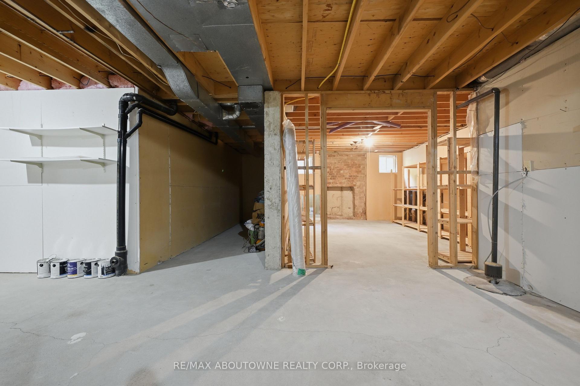 Photo 28 of 485 Coleen Drive, Oakville, Morrison — HOMEH