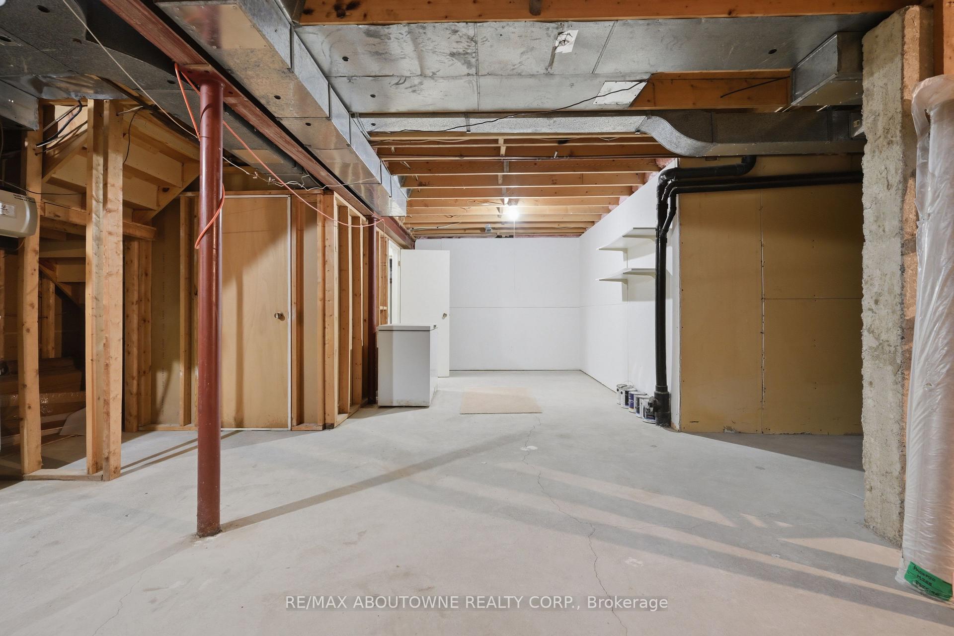Photo 29 of 485 Coleen Drive, Oakville, Morrison — HOMEH