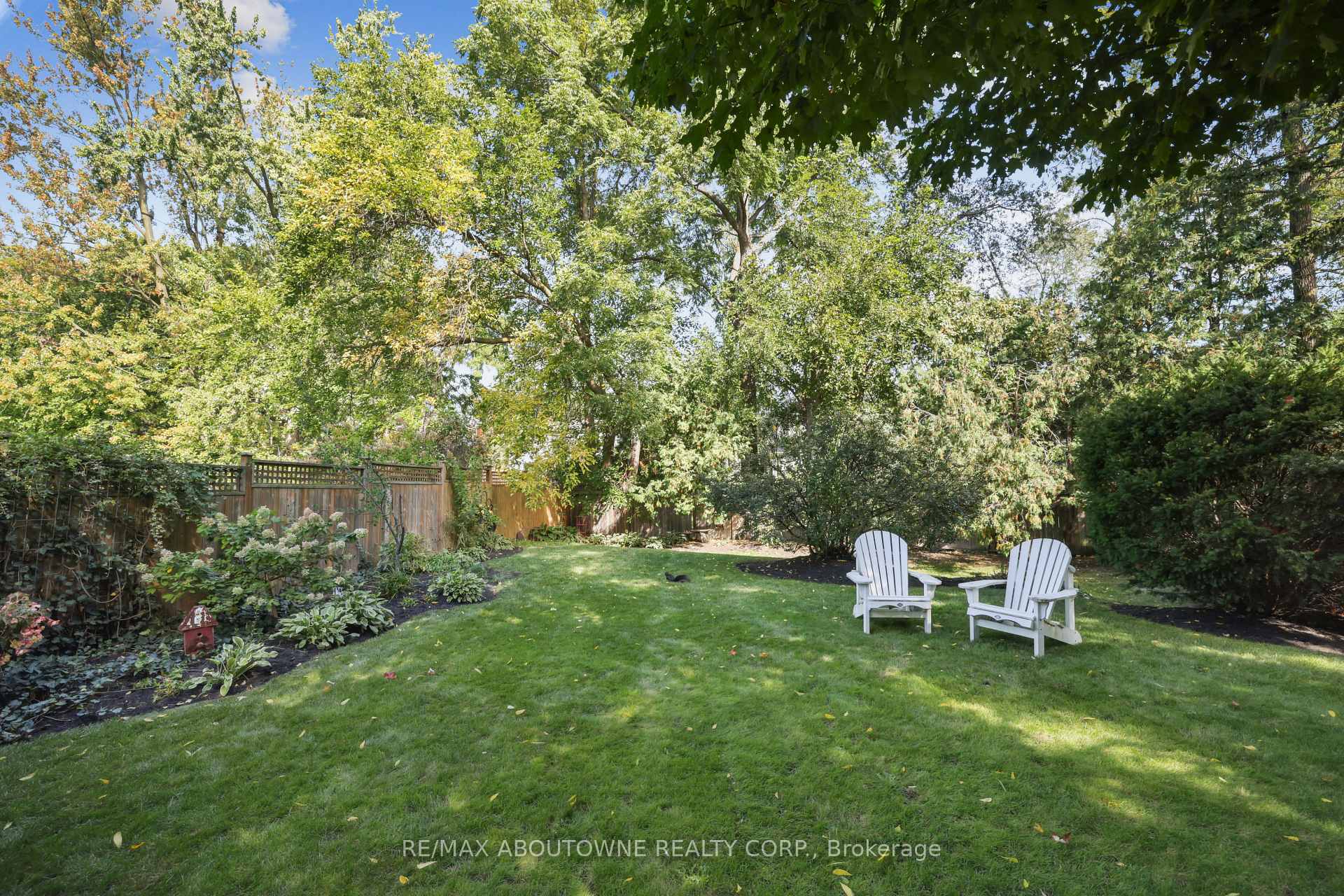 Photo 33 of 485 Coleen Drive, Oakville, Morrison — HOMEH