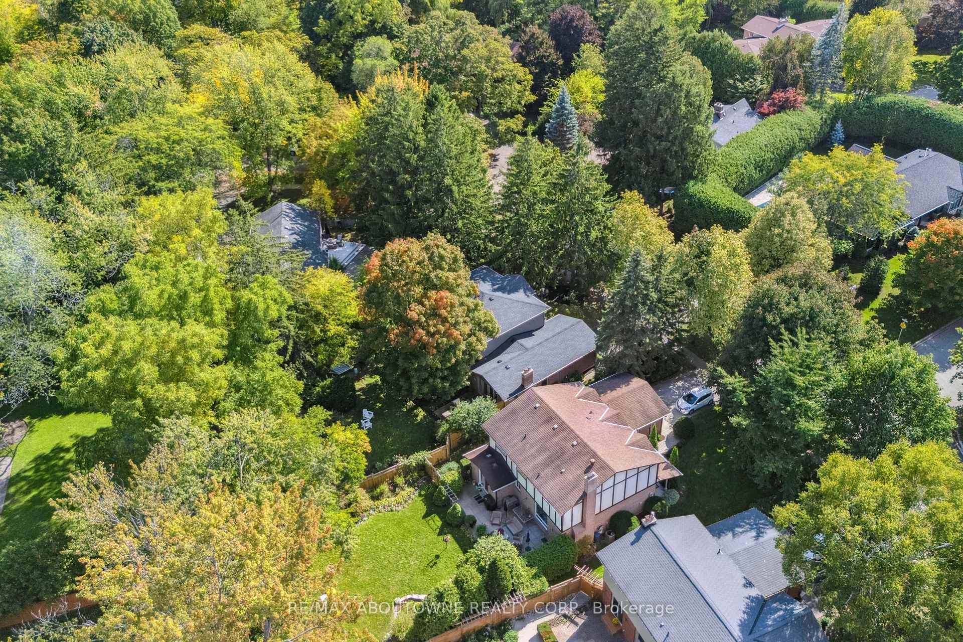 Photo 36 of 485 Coleen Drive, Oakville, Morrison — HOMEH