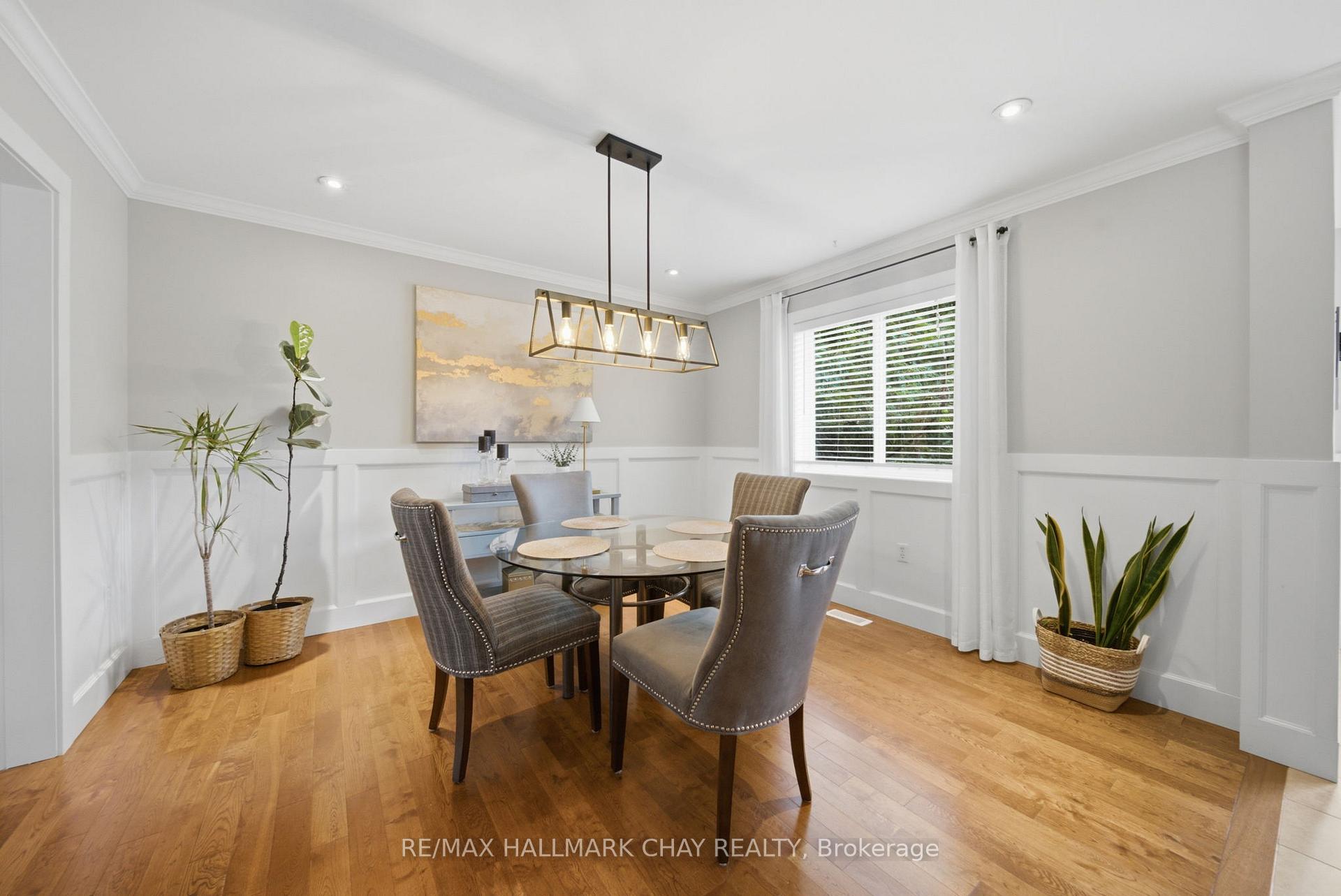 Photo 13 of 31 Falling Brook Drive, Barrie, Bayshore — HOMEH