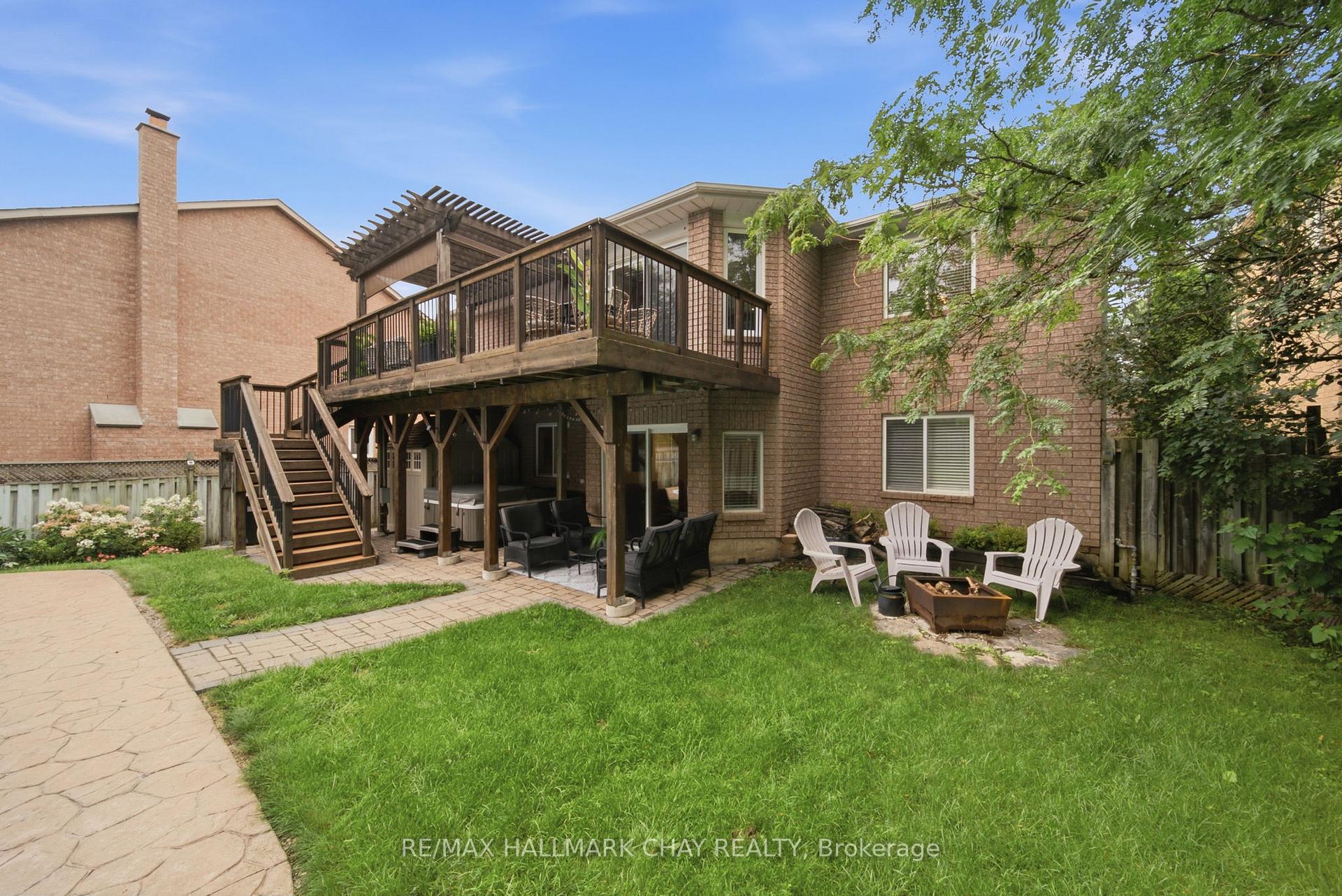 Photo 41 of 31 Falling Brook Drive, Barrie, Bayshore — HOMEH