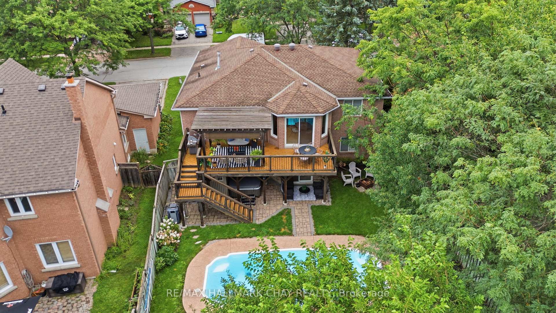 Photo 44 of 31 Falling Brook Drive, Barrie, Bayshore — HOMEH