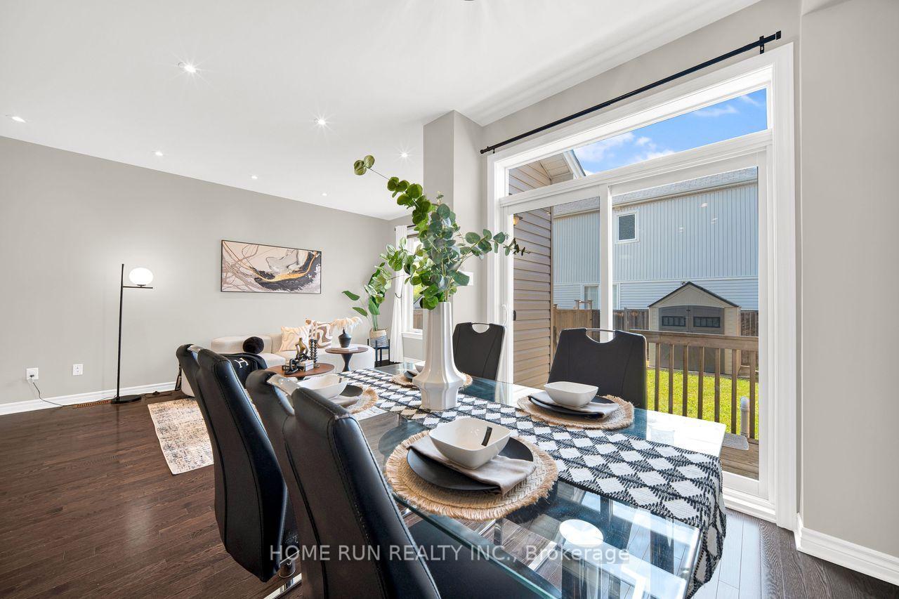 Photo 11 of 261 Brambling Way, Ottawa, Barrhaven - Half Moon Bay — HOMEH