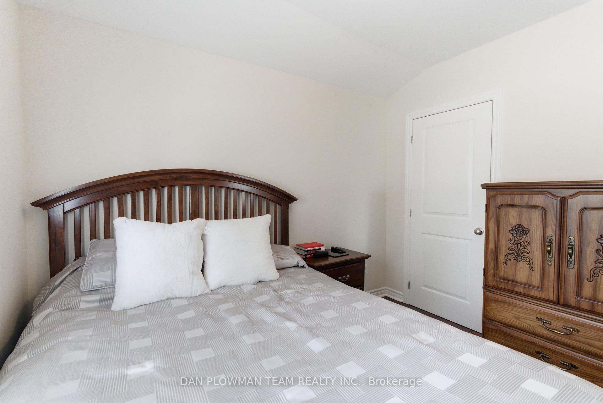 Photo 16 of 513 View Lake Road, Scugog, Rural Scugog — HOMEH
