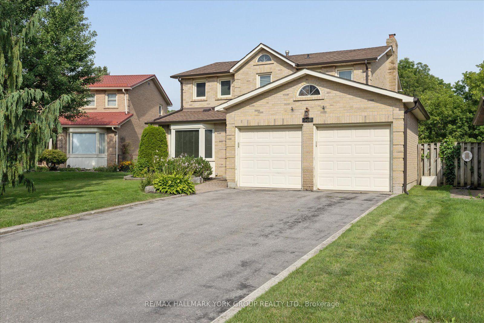 Photo 2 of 306 Erin Trail, Newmarket, Bristol-London — HOMEH