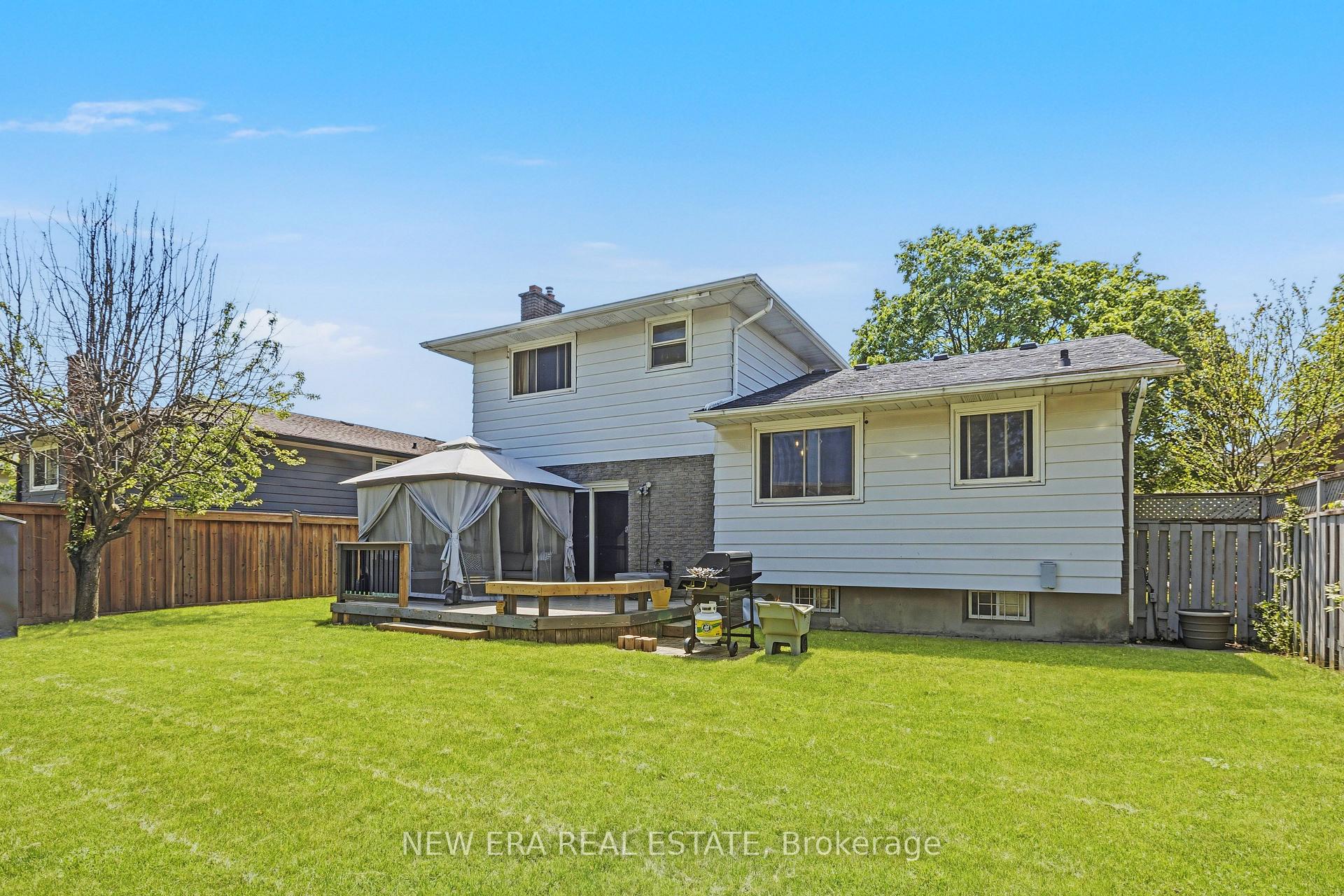 Photo 15 of 5 Shetland Crescent, St. Catharines, E. Chester — HOMEH