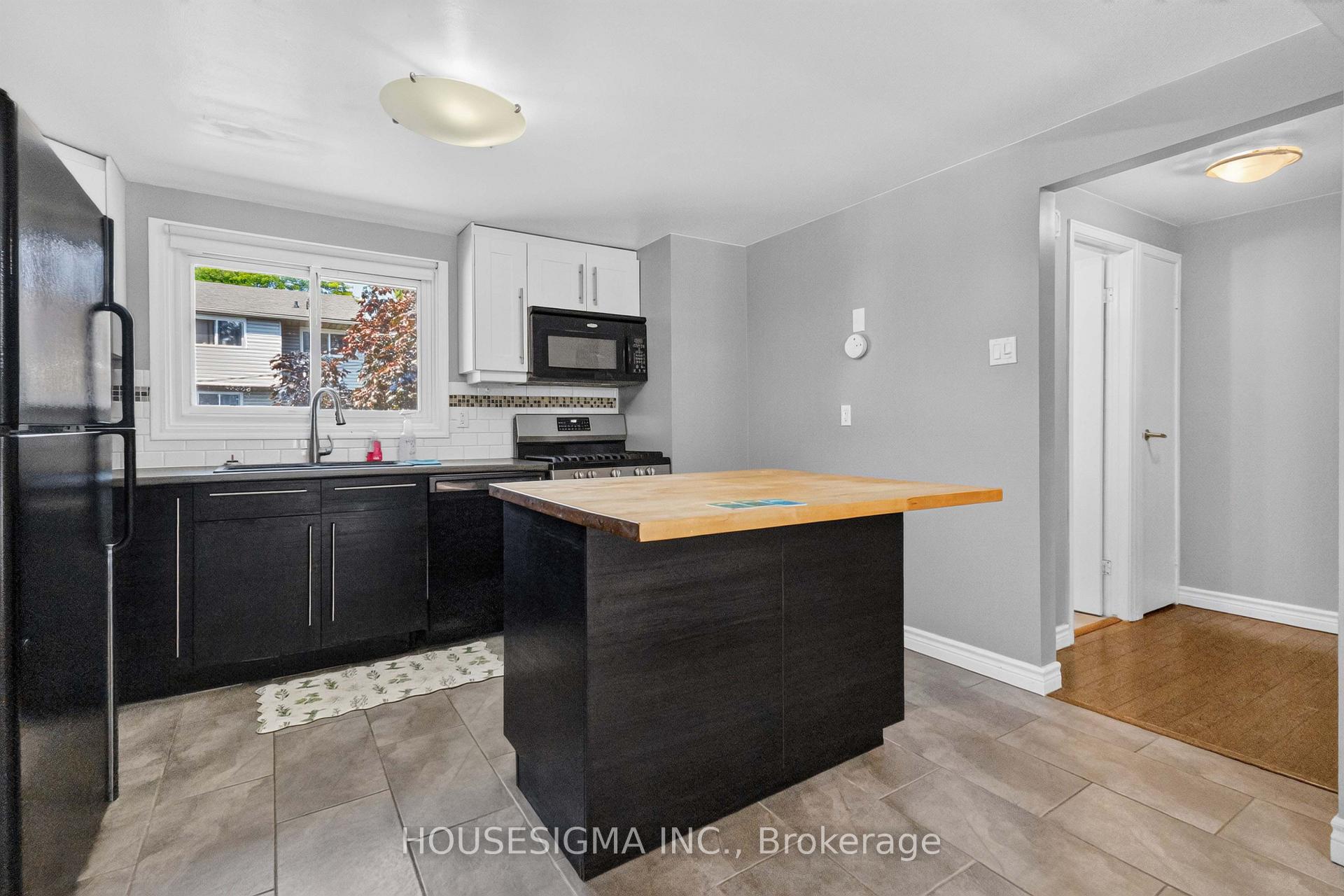 Photo 12 of Unit 88, 159 Sandringham Crescent, London, South R — HOMEH
