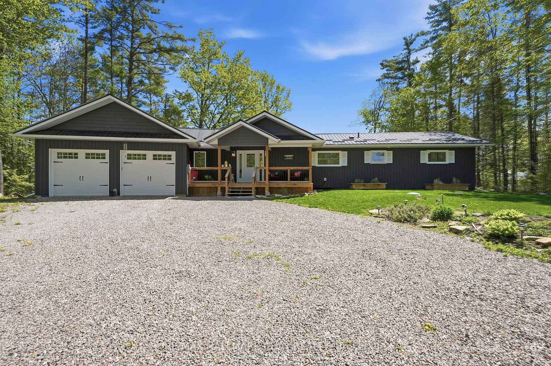 Photo 41 of 18 Baker Boulevard, Kawartha Lakes, Laxton/Digby/Longford — HOMEH