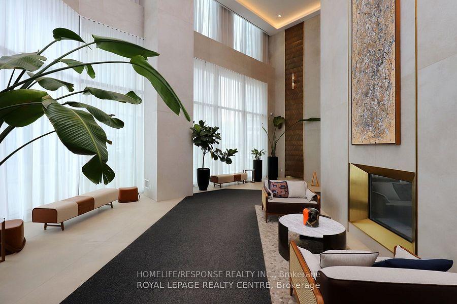 Photo 3 of Unit 1701, 1000 Portage Parkway, Vaughan, Vaughan Corporate Centre — HOMEH