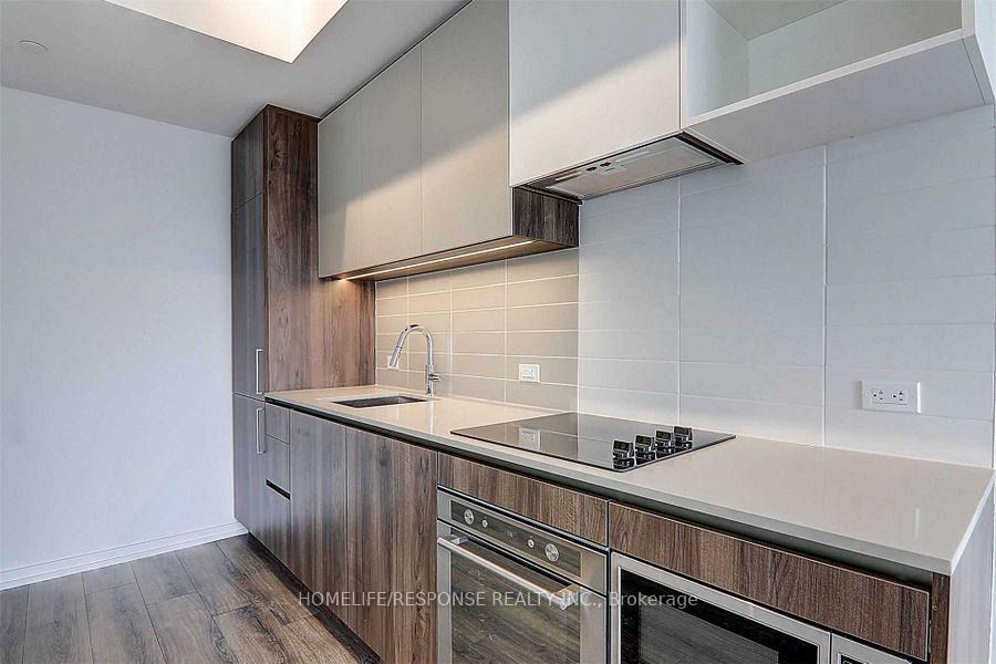 Photo 9 of Unit 1701, 1000 Portage Parkway, Vaughan, Vaughan Corporate Centre — HOMEH