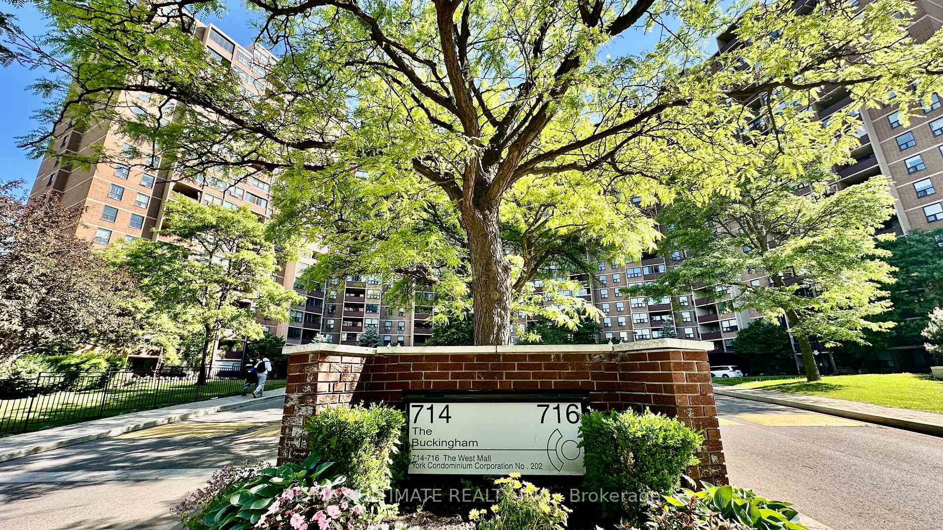 Photo 2 of Unit 1710, 714 The West Mall, Etobicoke, Eringate-Centennial-West Deane — HOMEH