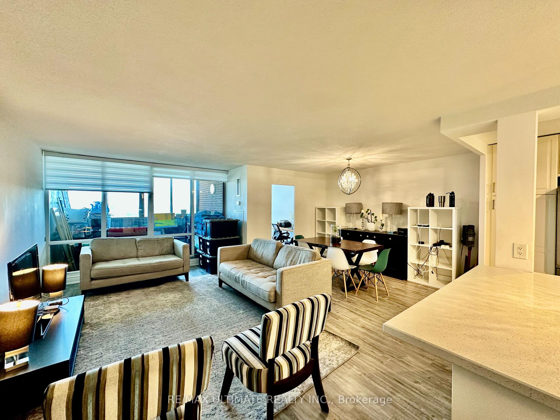 Photo 6 of Unit 1710, 714 The West Mall, Etobicoke, Eringate-Centennial-West Deane — HOMEH