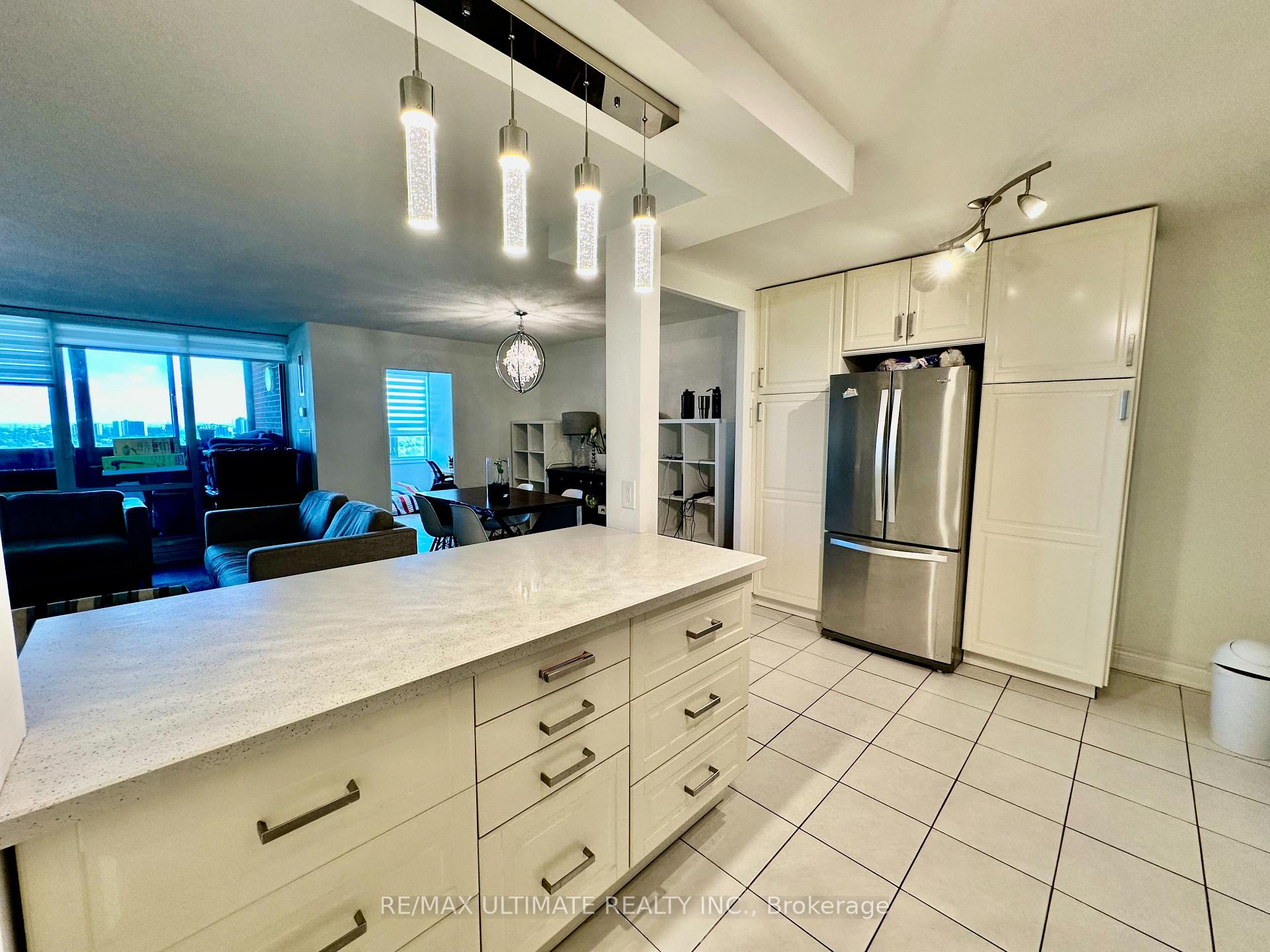 Photo 7 of Unit 1710, 714 The West Mall, Etobicoke, Eringate-Centennial-West Deane — HOMEH