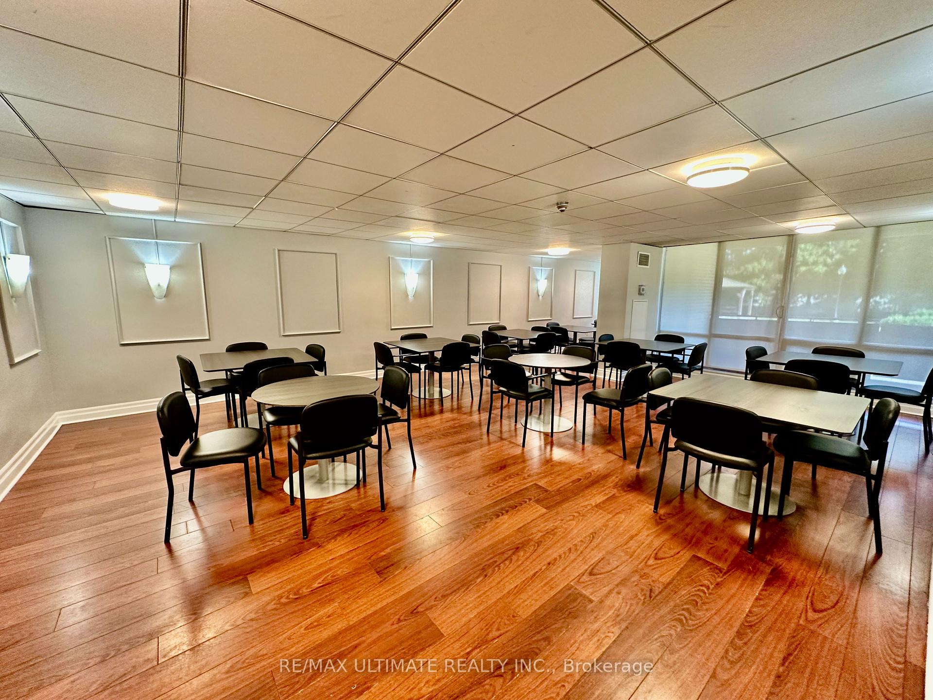 Photo 30 of Unit 1710, 714 The West Mall, Etobicoke, Eringate-Centennial-West Deane — HOMEH