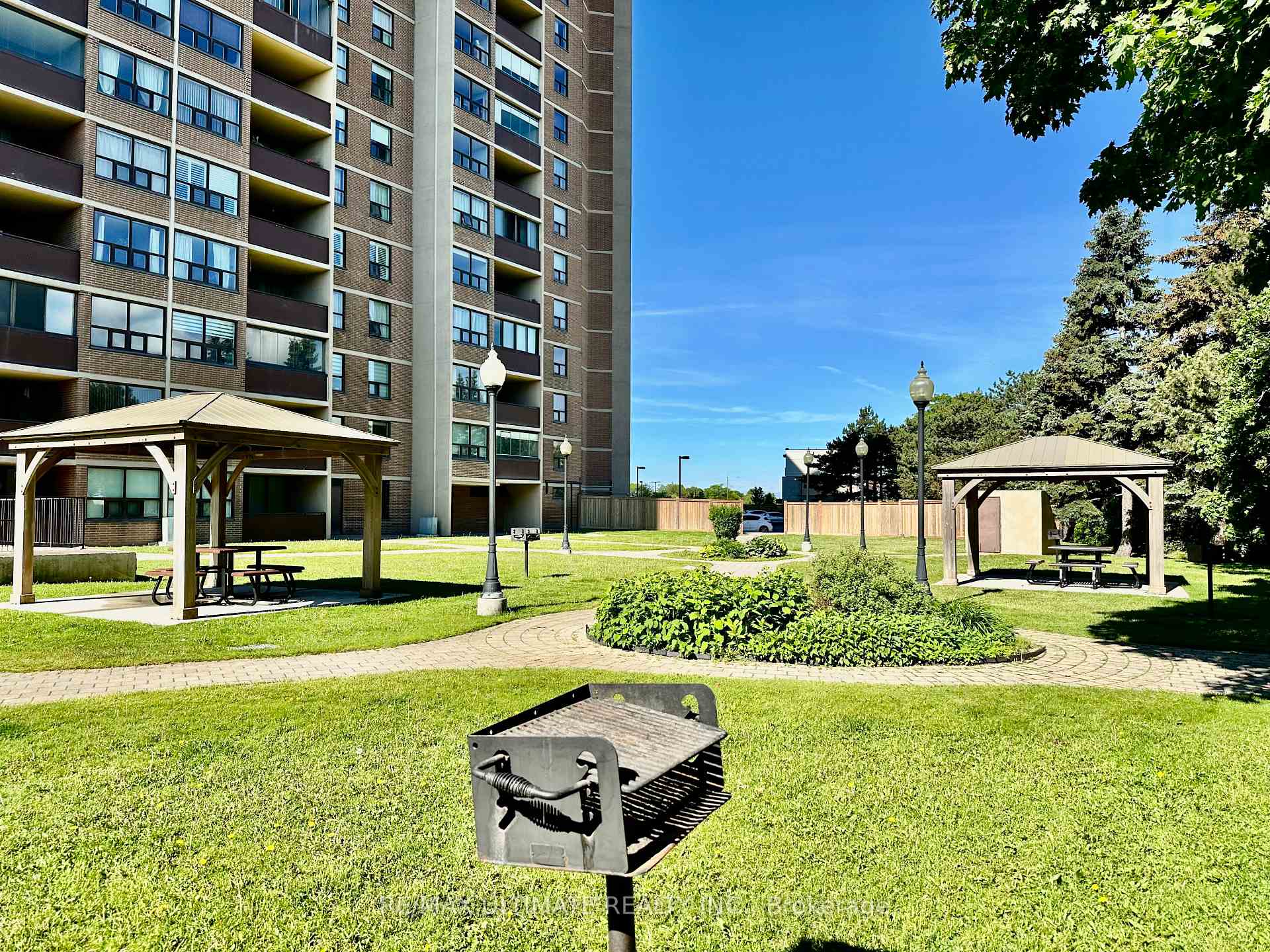 Photo 35 of Unit 1710, 714 The West Mall, Etobicoke, Eringate-Centennial-West Deane — HOMEH