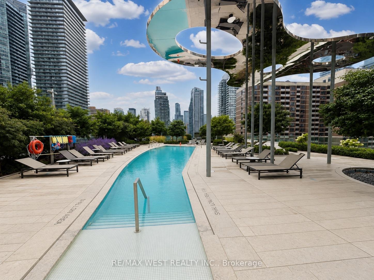 Photo 27 of Unit 1007, 1 Bloor Street E, Toronto, Church-Yonge Corridor — HOMEH