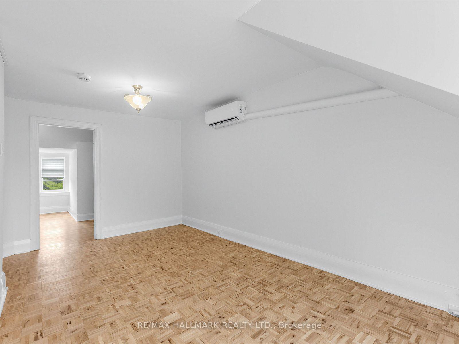 Photo 10 of Unit 3, 43 Highview Crescent, Toronto, Corso Italia-Davenport — HOMEH