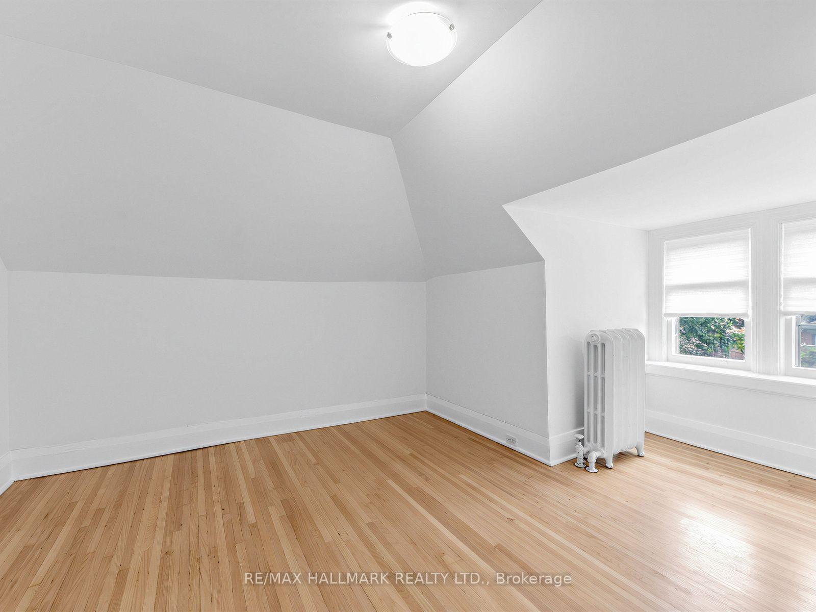 Photo 16 of Unit 3, 43 Highview Crescent, Toronto, Corso Italia-Davenport — HOMEH