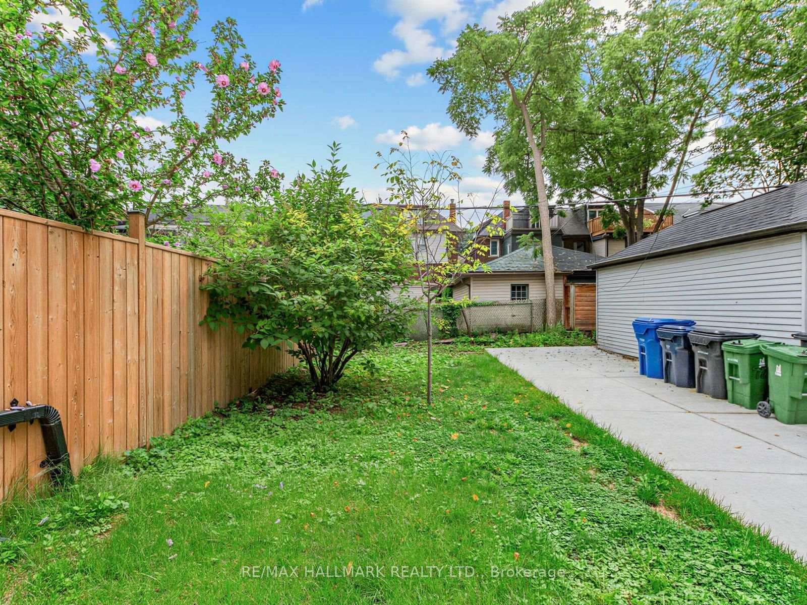 Photo 23 of Unit 3, 43 Highview Crescent, Toronto, Corso Italia-Davenport — HOMEH