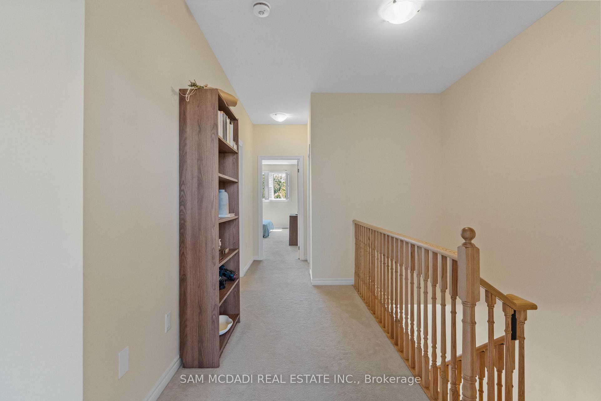 Photo 23 of 2076 Coppenwood Common, Burlington, Tyandaga — HOMEH