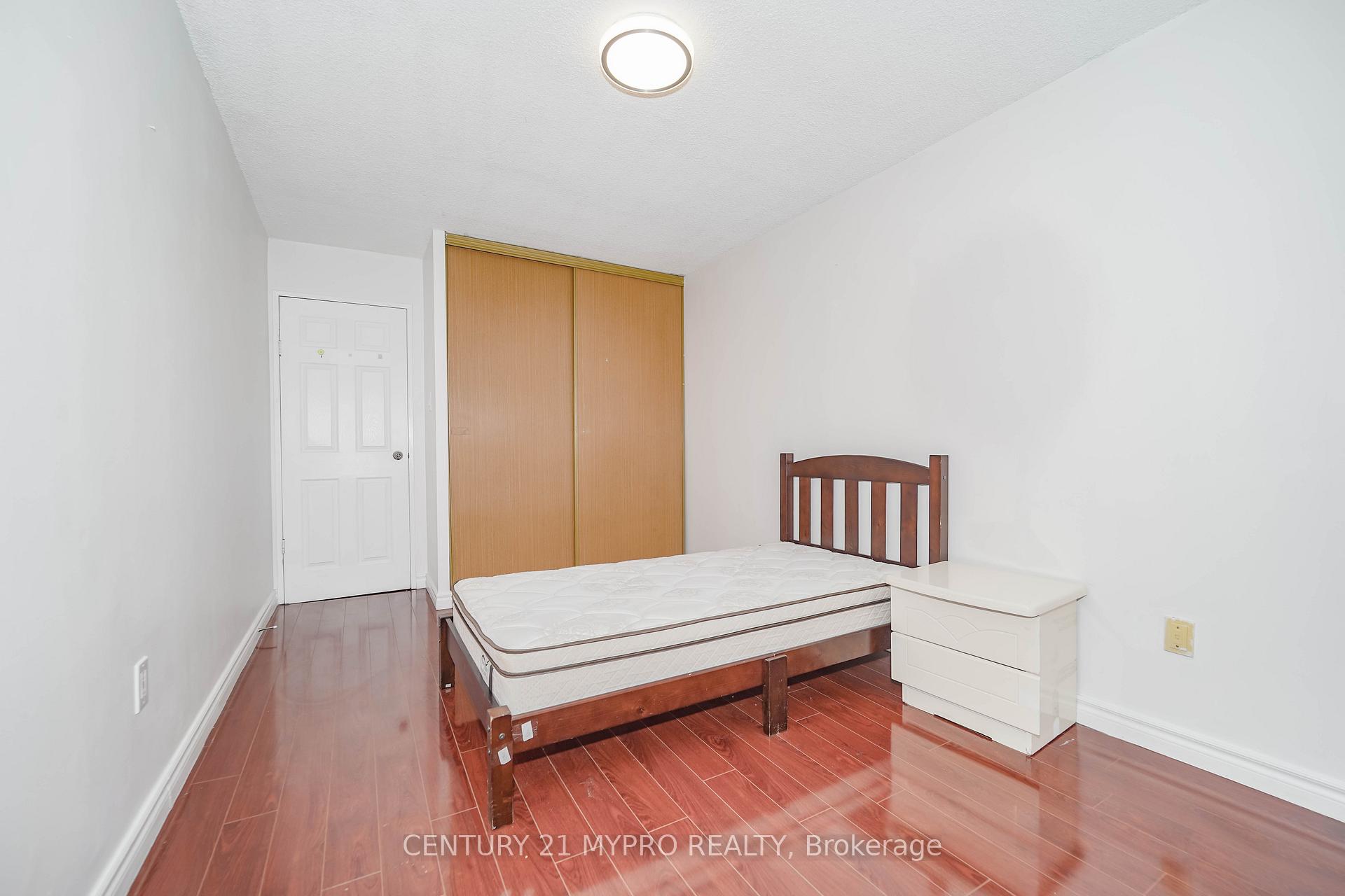 Photo 21 of Unit 1708, 100 Echo Point, Scarborough, L'Amoreaux — HOMEH