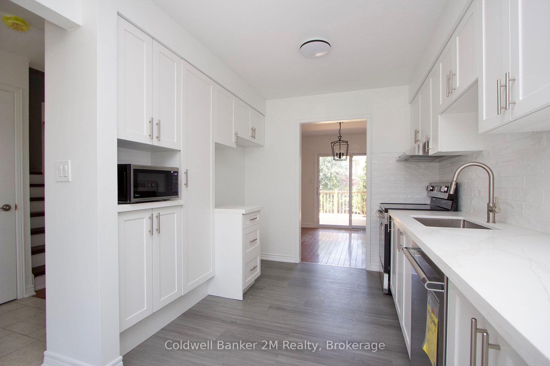 Photo 13 of 22 Fieldcrest Avenue, Clarington, Courtice — HOMEH