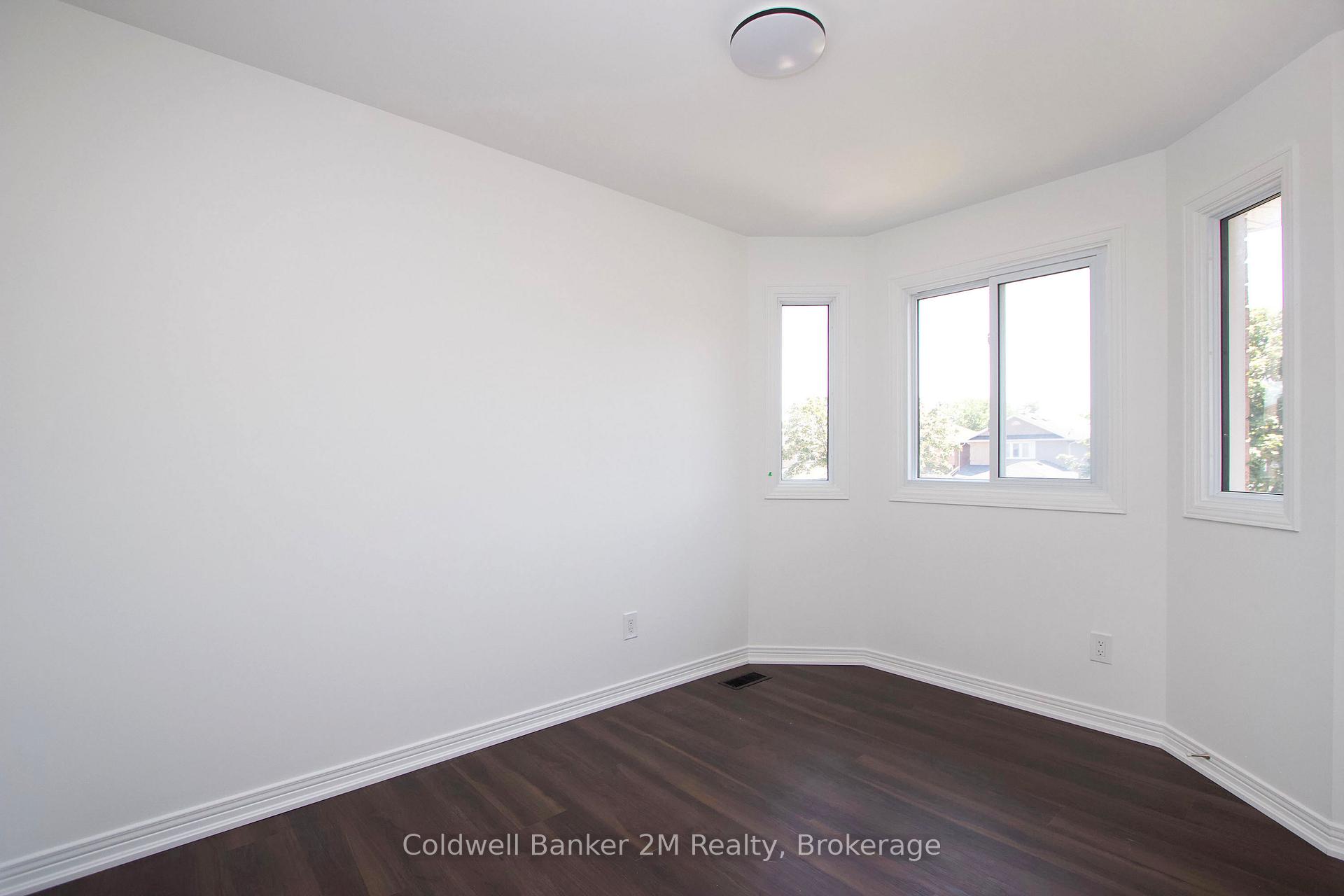 Photo 20 of 22 Fieldcrest Avenue, Clarington, Courtice — HOMEH
