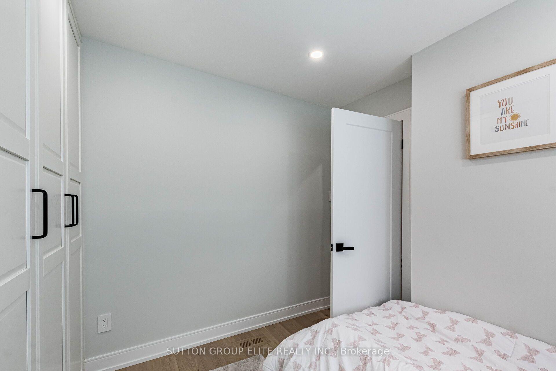 Photo 27 of 1009 Ibar Way, Mississauga, Lorne Park — HOMEH