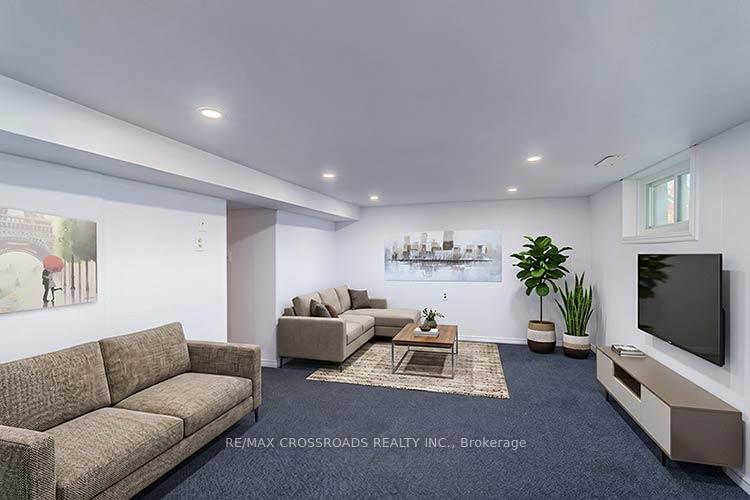 Photo 23 of 65 Manitoba Street, Etobicoke, Mimico — HOMEH