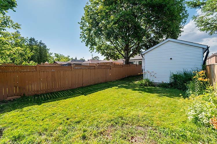 Photo 33 of 65 Manitoba Street, Etobicoke, Mimico — HOMEH