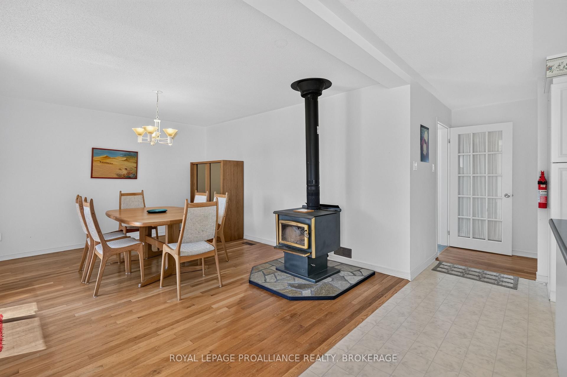 Photo 10 of 5267 Holmes Road, Frontenac, Frontenac South — HOMEH