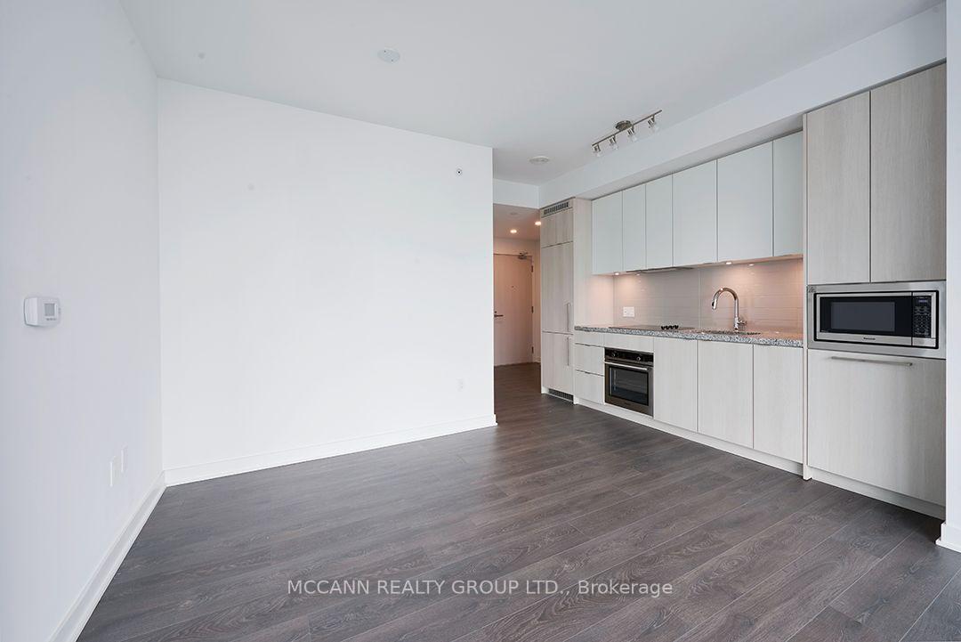 Photo 6 of Unit 2805, 115 Blue Jays Way, Toronto, Waterfront Communities — HOMEH