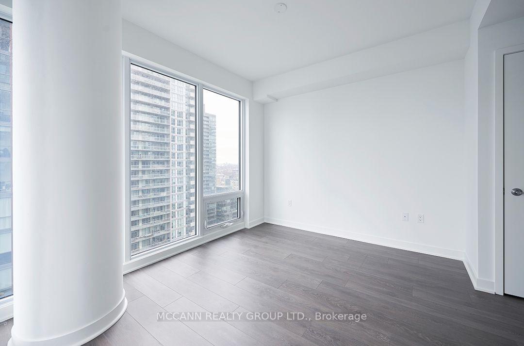 Photo 10 of Unit 2805, 115 Blue Jays Way, Toronto, Waterfront Communities — HOMEH